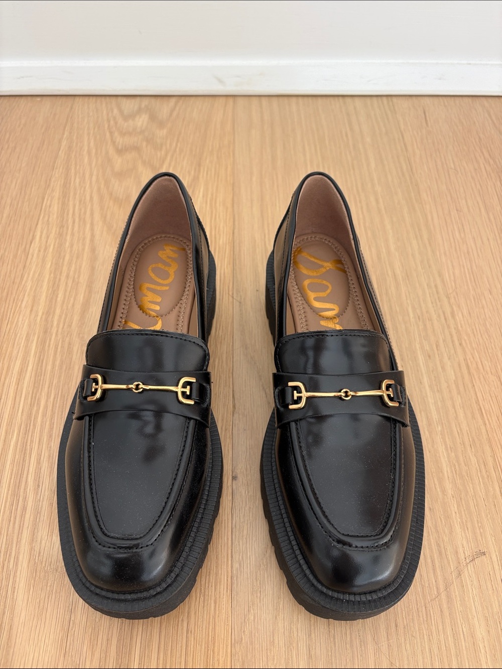 Sam Edelman Black Leather Gold-Trim Loafers size 7.5